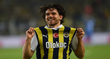 Premier Lig ekibinden Ferdi Kadıoğlu ısrarı: Fenerbahçe’ye yeni teklif iletildi