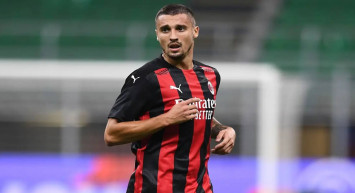 Rade Krunic kimdir, nereli ve kaç yaşında? Fenerbahçe’nin yeni transferi Rade Krunic hangi takımdan geldi? Rade Krunic biyografisi ve istatistikleri