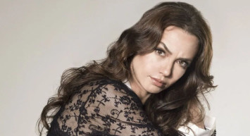 Reha Muhtar’a nafaka ödeyecek: Deniz Uğur kimdir, hangi dizi ve filmlerde oynadı?