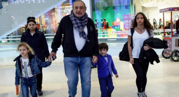 Reha Muhtar’ın kızından şok iddia: Babam beni dövüyor