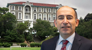 Rektör Melih Bulu'nun Hesabı Askıya Alındı