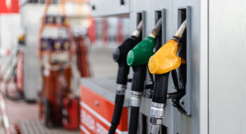 Resmi Gazete’de yayımlandı: Akaryakıta ÖTV zammı geldi