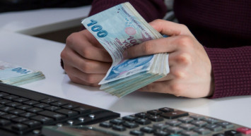 Resmi Gazete’de yayımlandı bir devir kapandı: Kamuda artık birden fazla maaş alınamayacak