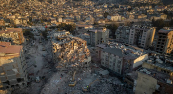 Resmi Gazete’de yayımlandı: Depremzedeler için konut kredisi ve hibe kararı