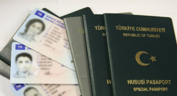 Resmi Gazete’de yayımlandı: Yeni kimlik, pasaport ve ehliyet fiyatları belli oldu