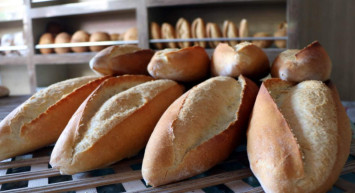 Resmi tarife çıkmadan satış başladı: İstanbul’da ekmek ve simide zam geldi