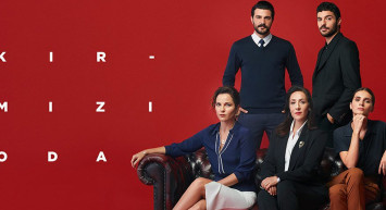 Reytingleri Düşen Kırmızı Oda Dizisi İçin Acun Ilıcalı Tüm Kartlarını Oynamaya Başladı: Diziye Melis Birkan Dahil Oldu