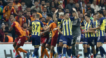 Rıdvan Dilmen, Fenerbahçe'nin bu hafta oynanacak olan derbi mücadelesinde Galatasaray'ı mağlup edeceğini söyledi!