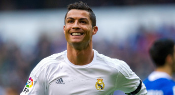 Ronaldo dünyayı şaşırttı: Real Madrid beklenirken adresi orası oldu