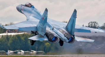 Rus savaş uçağı ABD bombardıman uçağını durdurmak için havalandı: Baltık denizinde gerginlik