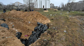 Ruslar katliamı saklayamadı: Ortaya çıkan uydu görüntüleri kurgu iddialarını yalanladı!