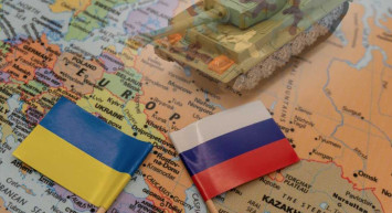 Rusya Savunma Bakanlığı'ndan önemli açıklama: Mariupol'den Zaporijya'ya tahliyesi için ek bir insani koridor açacağını duyurdu.