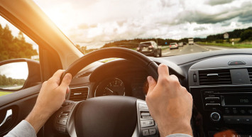 Rüyada Araba Sürmek Ne Anlama Gelir?