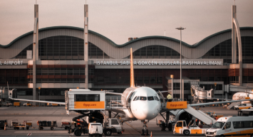 Sabiha Gökçen'de yolcu rekoru