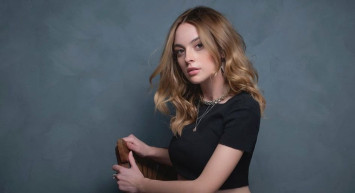 Sadakatsiz final yapar yapmaz soluğu Bali’de aldı: Olayların kadını Melis Sezen’in dekolteli paylaşımları takipçilerini coşturdu