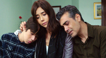 Sadakatsiz’de Ali Arslan Karakterini Canlandıran Alp Akar Oyunculuğuna Yapılan Linçlere Dayanamadı!