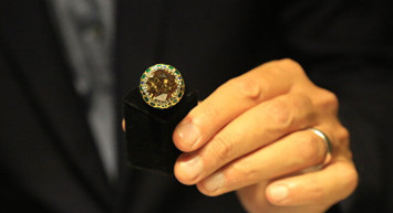 Sadece ülkemizde çıkarılan bu değerli taşın fiyatı 100 bin dolara kadar çıkıyor!