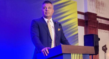 Sadettin Saran'dan başkanlık açıklaması: "Fenerbahçe'yi şampiyon yapacağız"