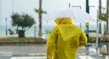 Sağanak yağış ve fırtına geri dönüyor: Meteoroloji’den o illere uyarı