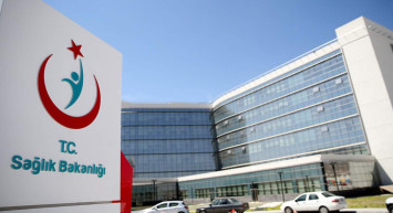 Sağlık Bakanlığı’ndan seçim açıklaması: Hasta seçmenler ambulanslarla sandıklara götürülecek