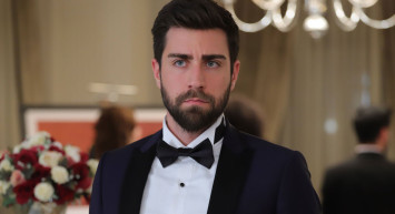 Sağlık sorunu yaşayan Çağlar Ertuğrul, diziye veda mı ediyor? Çağlar Ertuğrul, yeni sezonda Teşikat dizisinde var mı? Çağlar Ertuğrul'un sağlık problemi ne?