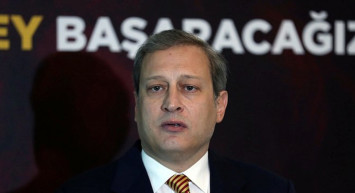 Şahan Gökbakar, Galatasaray Başkanı Burak Elmas'ı Eleştirdi!