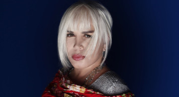 Şahane Bir Şey Yaşamak İsimli Şarkısıyla Tepki Çeken Ünlü Sanatçı Sezen Aksu’ya Milli Beka Hareketi Başkanından Tehdit!