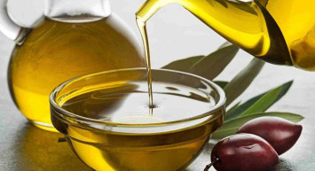 Sahte zeytinyağı ölüm saçıyor! Zeytinyağı adı altında yeşil boya satılıyor