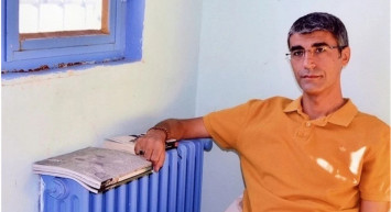 Şair İlhan Sami Çomak 30 yılın ardından özgürlüğüne kavuştu