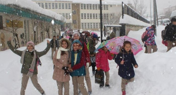 Sakarya'da okullar tatil mi? 10 Mart 2022 yarın Sakarya'da okullar tatil mi? Sakarya Valiliği son dakika açıklamaları