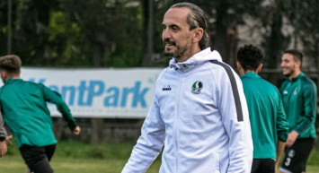 Sakaryaspor Teknik Direktör Tuncay Şanlı ile yollarını ayırdı!