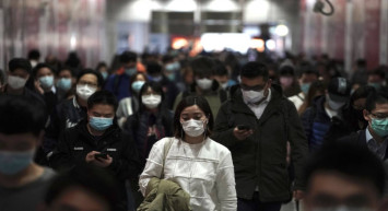 Salgın korkusu başlattı: Gözleri kanatan virüs her 10 kişiden 4’ünü öldürüyor