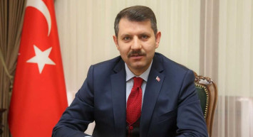 Salih Ayhan kimdir? Yeni Şanlıurfa Valisi Salih Ayhan nereli, kaç yaşında, hangi görevlerde bulundu?