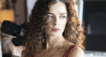 Salih Bademci'den Rol Arkadaşı Özge Özpirinçci Hakkında İtiraflar