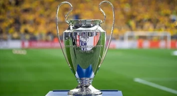 Şampiyonlar Ligi'nde perde açılıyor