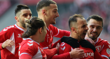 Samsunspor çıkışını sürdürdü: Kayserispor kazanmayı unuttu