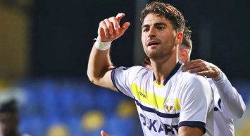 Samsunspor, Menemenspor'dan Ahmet Sagat'ı transfer etti!