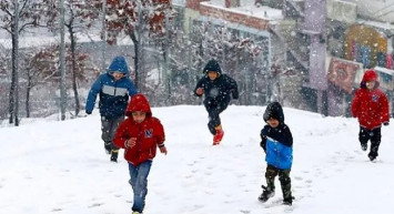 Şanlıurfa'da okullar tatil mi? 28 Mart 2022 yarın Şanlıurfa'da okullar tatil mi? Şanlıurfa Valiliği son dakika açıklamaları
