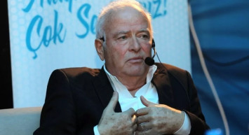 Şansal Büyüka, Trabzonspor'un Fenerbahçe deplasmanında oynadığı oyun hakkında övgü dolu sözler söyledi