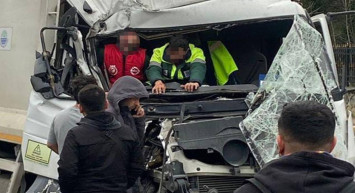 Sarıyer’de korkunç kaza: İETT ile çöp kamyonu çarpıştı