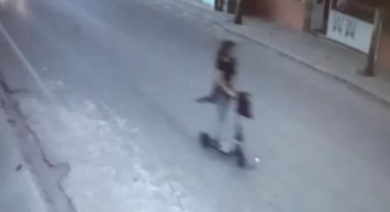 Scooter'lar tehlike saçmaya devam ediyor: Yoğun bakım hemşiresi canından oluyordu!
