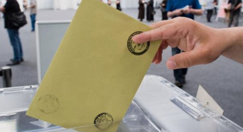 Seçim sona ermeden harekete geçtiler: CHP ve DEM’li adaylar seçim yasaklarını deldi