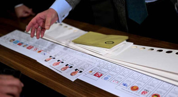 Seçime günler kala YSK’dan açıklama geldi: Yurt dışında oy kullananların sayısı rekor kırdı