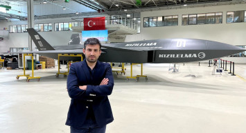 Selçuk Bayraktar paylaştı: Göklere baharı getiren Kızılelma