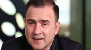 Selçuk Tepeli Fox TV'den kovuldu mu? Selçuk Tepeli hakkında bomba iddia