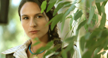 Selin Yeninci Kimdir?