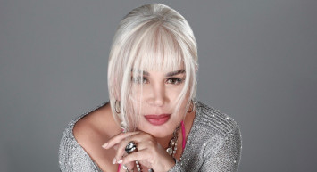 Sezen Aksu, Afife oyununda!