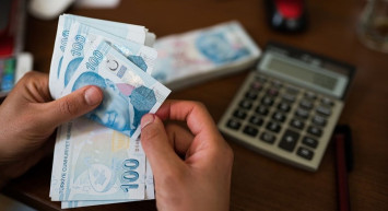 SGK borcu olanın maaşından yüzde 25 kesilecek