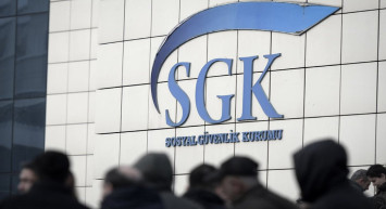 SGK, kayıt dışılık yapanların gözünün yaşına bakmayacak: Sadece 1 gün için 40 bin lira ceza verilecek