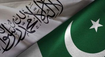 Afganistan-Pakistan sınırında sıcak saatler: Çatışmalar şiddetlendi, savaş uçakları havalandı